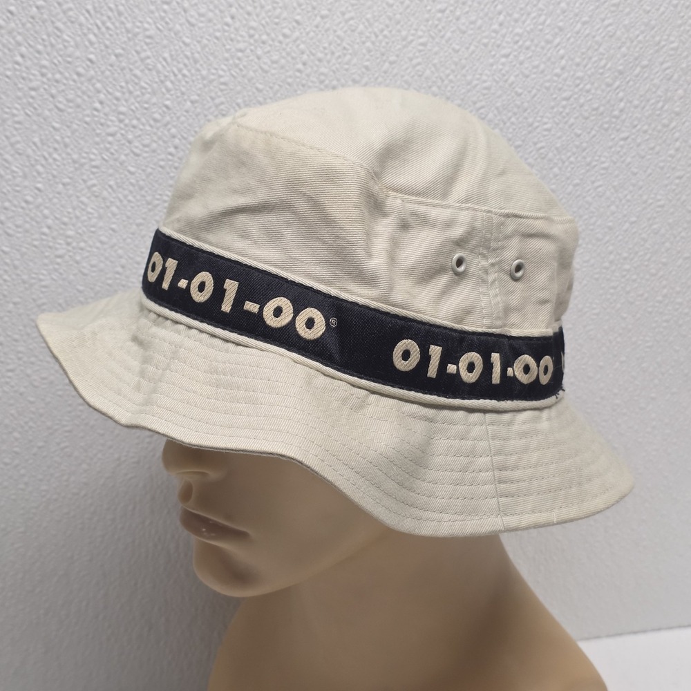 Vintage Be There Millennium 01-01-00 Bucket Hat Beige & Black